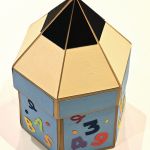 Explosionsbox zur Einschulung in Bleistiftform